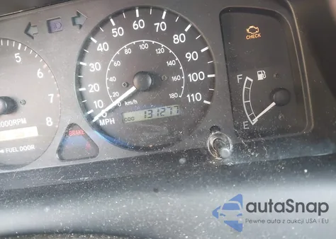 1999 Toyota Corolla Le z USA, uszkodzony, nr VIN 2T1BR12E2XC208457